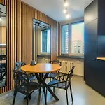 Apartment Rozdzienskiego Modern By Bookinghost