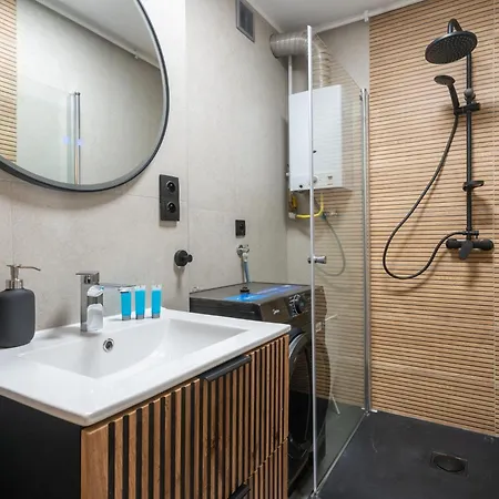 Rozdzienskiego Modern By Bookinghost Katowice