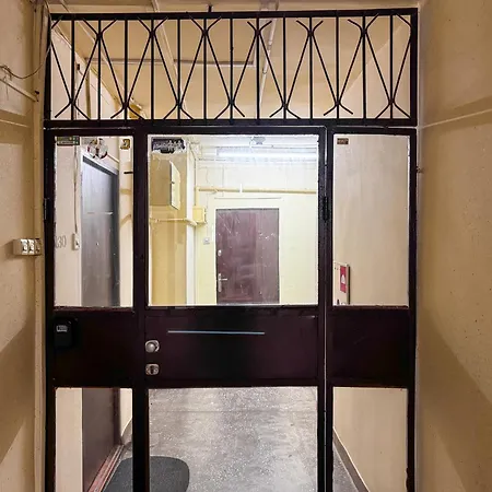 Apartment Rozdzienskiego Modern By Bookinghost