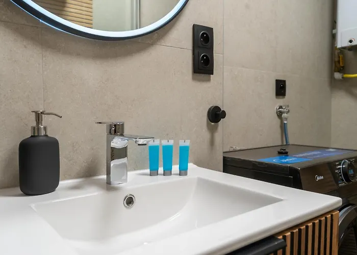 Rozdzienskiego Modern By Bookinghost Apartment