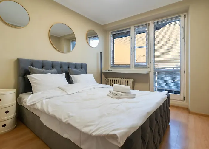 Rozdzienskiego Modern By Bookinghost * كاتوفيتسه