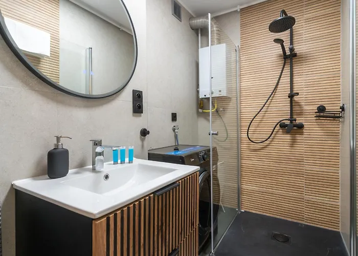 Rozdzienskiego Modern By Bookinghost كاتوفيتسه