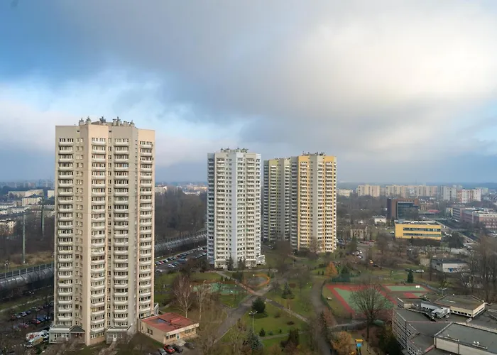 Rozdzienskiego Modern By Bookinghost